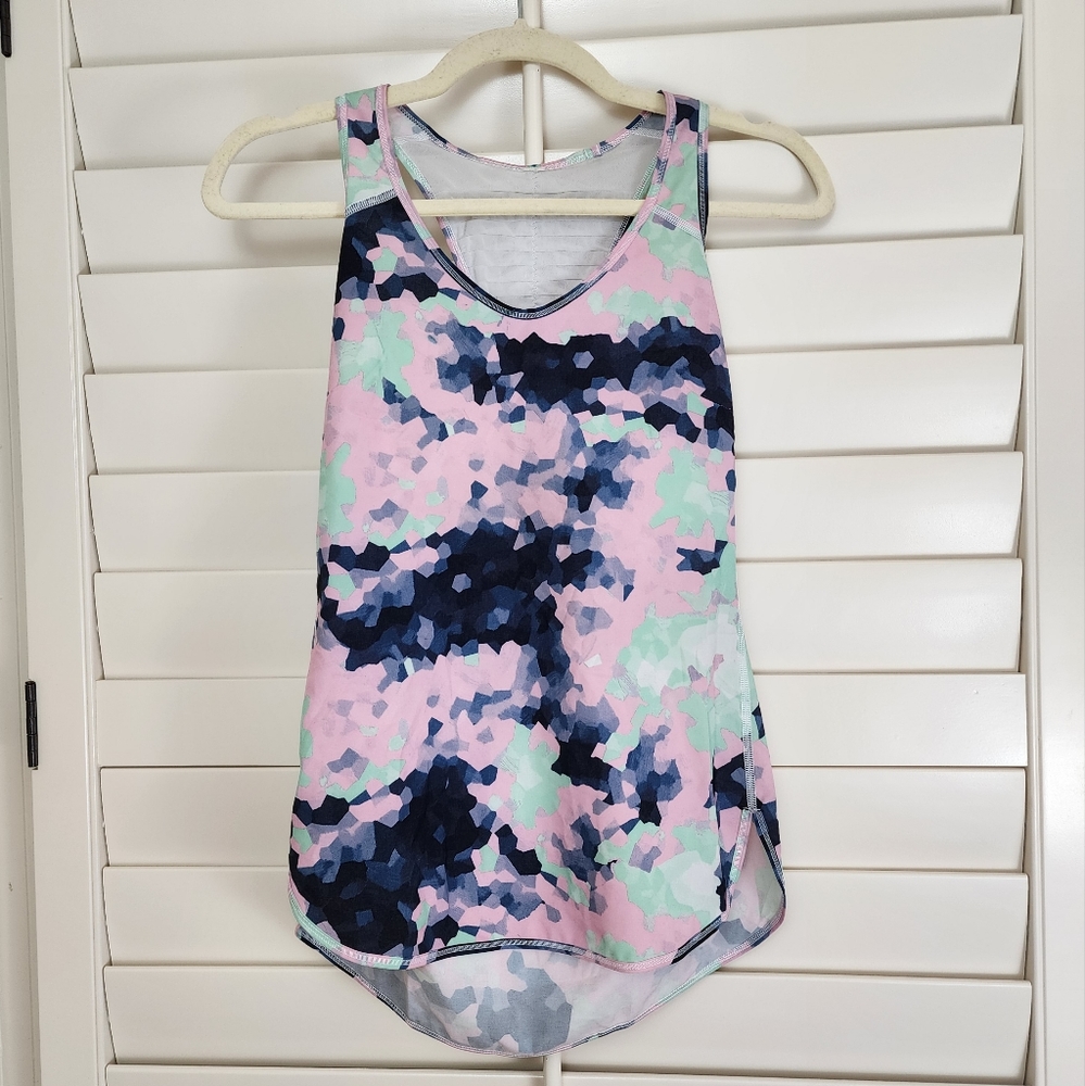 Lululemon Racerback Geometric Tank